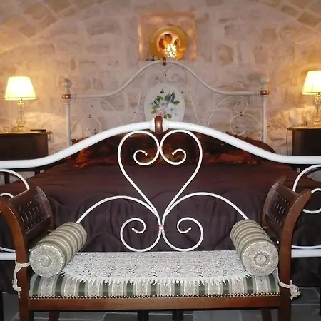 Bed & Breakfast L'isola Felice E Trulli Sotto Le Stelle