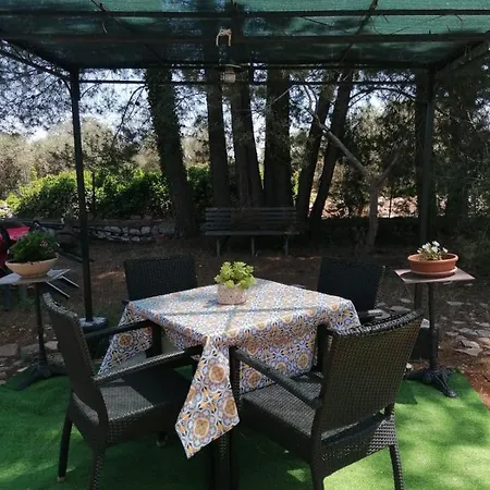 Bed & Breakfast L'isola Felice E Trulli Sotto Le Stelle Castellana Grotte