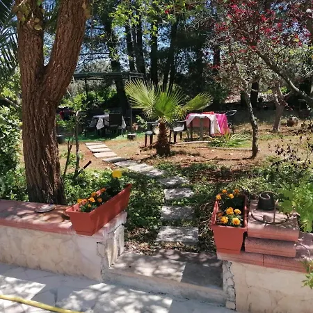 L'isola Felice E Trulli Sotto Le Stelle 3* Castellana Grotte