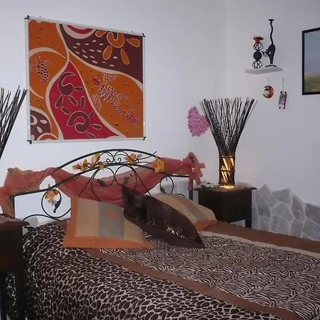 Bed & Breakfast L'isola Felice E Trulli Sotto Le Stelle