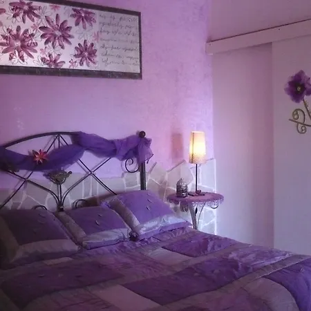 Bed & Breakfast L'isola Felice E Trulli Sotto Le Stelle 3*